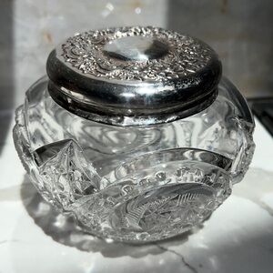 WALLACE ART NOUVEAU ERA STERLING SILVER LID CUT CRYSTAL POWDER 12 OZ JAR